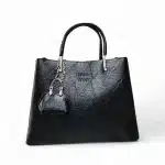 Bolsa de Mano con Correa – Organización y Estilo en un Solo Diseño