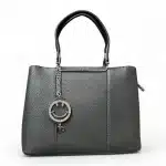 Bolsa de Mano con Correa – Organización Práctica en un Diseño Compacto y Elegante